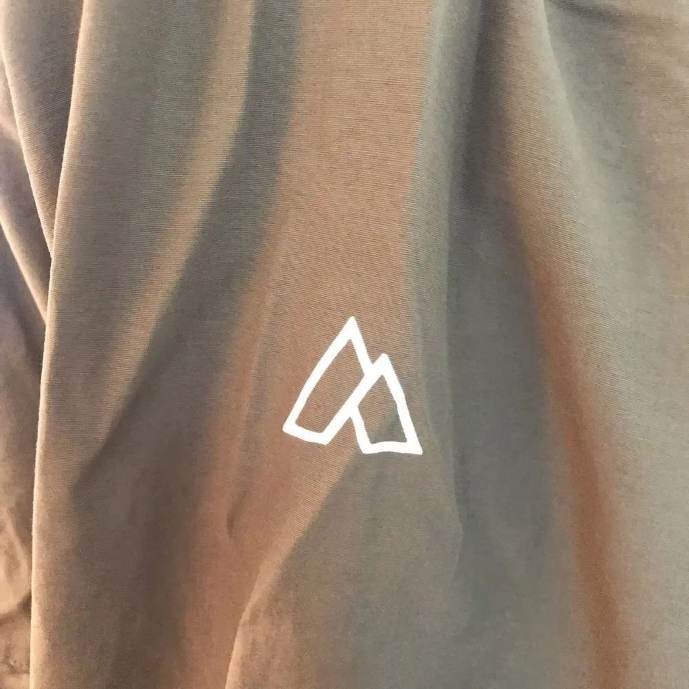Alpine Design Pullover - Picture 3 of 5